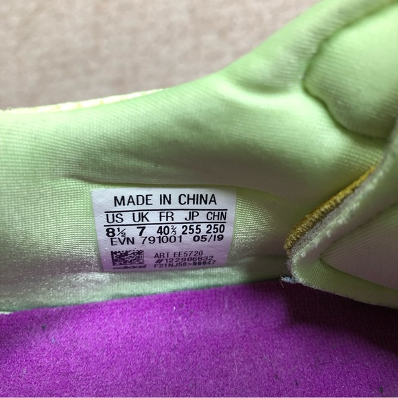 Ladies adidas 2098_OZ:WEEGO_ADIPRENE sneakers. Size 8.5. Purple/lime green - Picture 5 of 7
